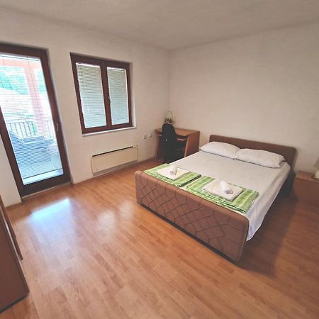 Apartman Komfor Banja Luka Exterior foto